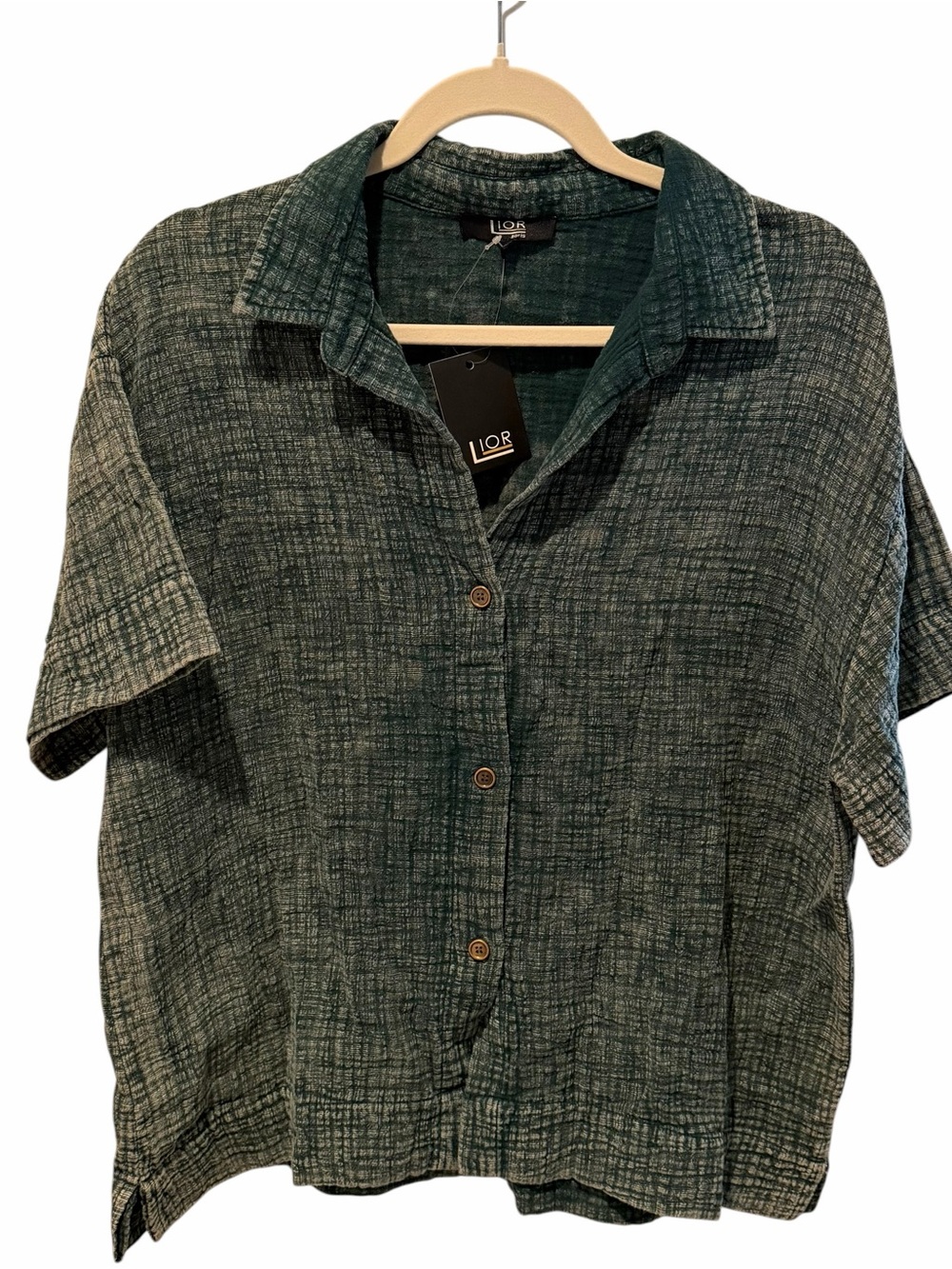 Lior Short-Sleeve Button-Down Shirt in Forest Green